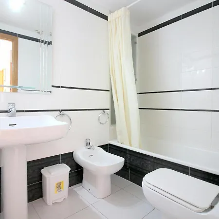 Centrico En Roses, A 20m De La Playa, Con Parking Y Terraza - Es-228-89 Apartament *
