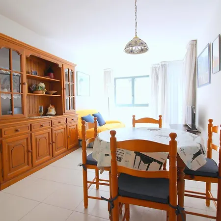 Centrico En Roses, A 20m De La Playa, Con Parking Y Terraza - Es-228-89 Apartamento Rosas